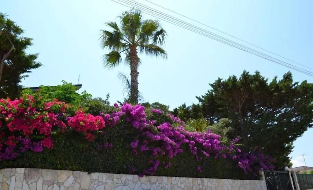 Holiday home Maison Bellevue Villa Alcamo Marina Italy