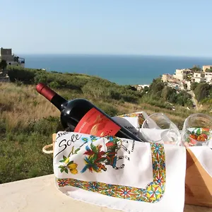 Villa Villino Augusta, Alcamo Marina